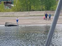 Спасатели, инспекторы ГИМС, полиция, сотрудники рыбнадзора и продолжают патрулирование реки Волга (фото №8).